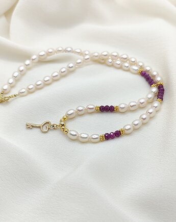 Perłowy naszyjnik z rubinami, Studio Gazela