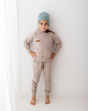 Dres BEŻ, Diverso Design