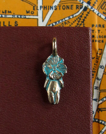 Brązowa zawieszka wróżka Bratek, Antilica