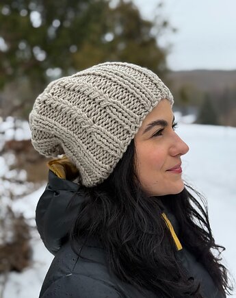 Kolorowa duża czapka beanie z wełną i alpaką, Zasznurowane