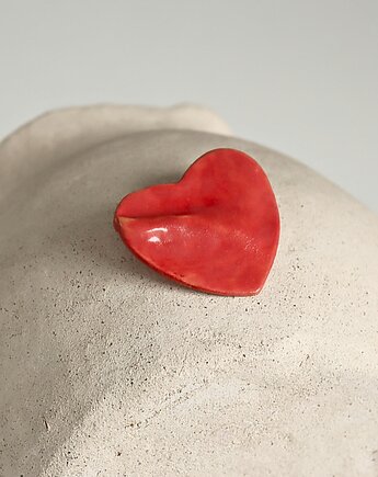 Różowe serce, ceramiczna  broszka, U.to ceramika