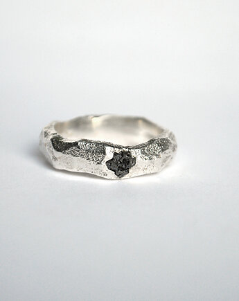 Pierścionek Black Diamond, LIKIKO Jewellery