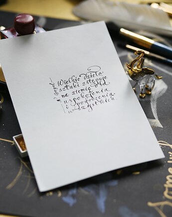 Plakat z cytatem kaligrafia: dla uspokojenia i pogodzenia wszystkich Gogol, Annagrafia