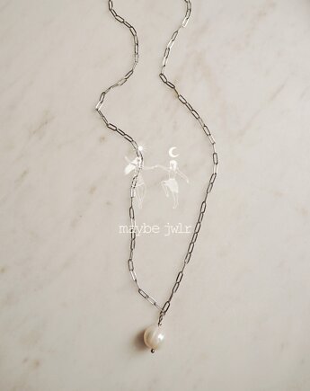Naszyjnik Łańcuch srebrny spinacz z perłą, Maybe Jwlr