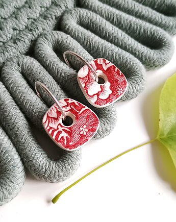 Kolczyki ceramiczne w czerwone wzory koła, biżuteria z talerzy