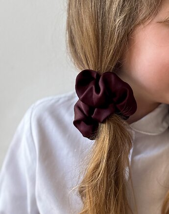 Jedwabna scrunchie gumka frotka midi bakłażanowy brąz, Zdunetti