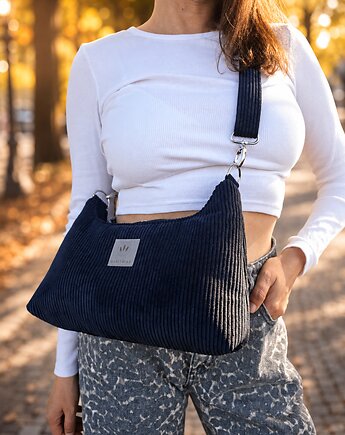 Sztruksowa mini torebka slouchy Czarna, sabi tatka