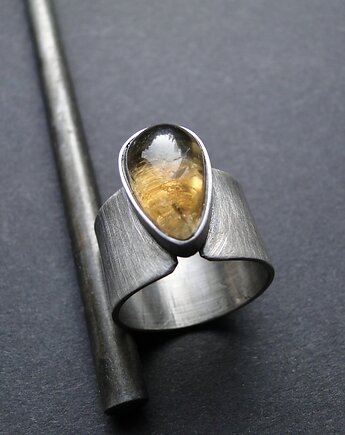 Pierścień słoneczny z cytrynem, Memero