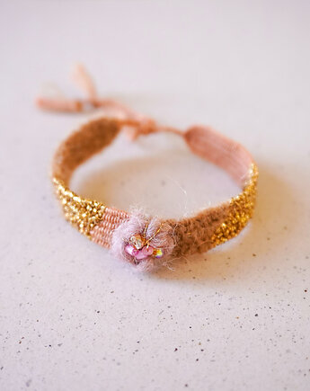 Bransoletka handmade z nici z kwiatuszkiem i koralikami, Słońcem Tkane