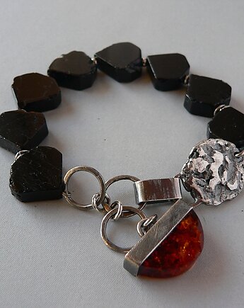 -czarny turmalin i koniakowy bursztyn-, Emilia Woźniak