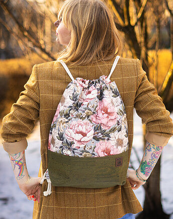 Damski workoplecak w kwiaty pastelowy róż KWIATOWA SIELANKA, Co Tu Się Kroi