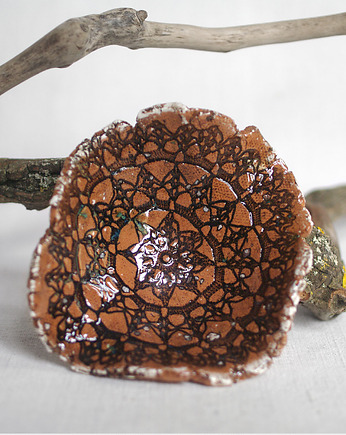 Koronkowa miseczka ceramiczna na biżuterię, drobiazgi, Bea Fine Arts