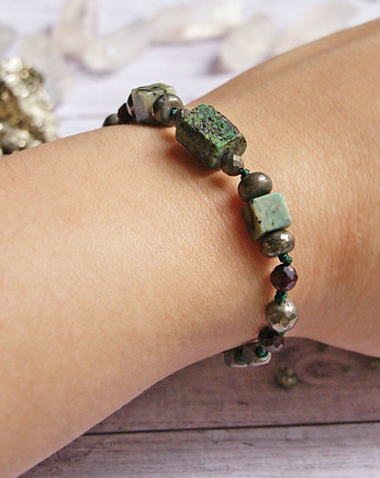 Amulet - DZIAŁAJ - turkus afrykański, piryt, kaktusia