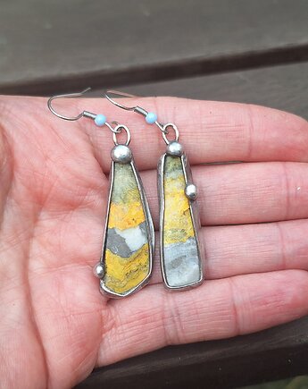 Kolczyki Trzmiele, po drugiej stronie lustra