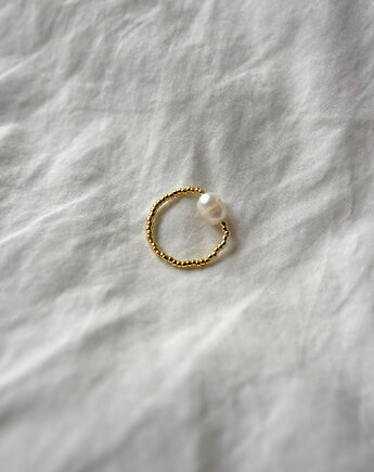 Pierścionek Tender Pearl minimalistyczny z perłą naturalną, LEO jwlr