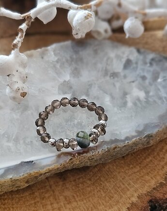 Pierścionek z kwarcem dymnym i turmalinem, REVEAL