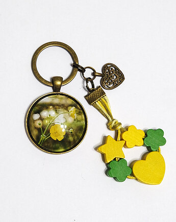 Breloczek - Żółty kwiat, serce, yenoo