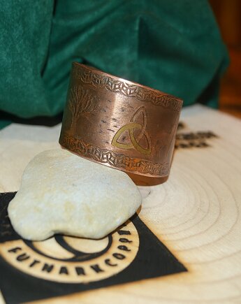 Bransoleta handmade miedź grawer, FutharkCopper