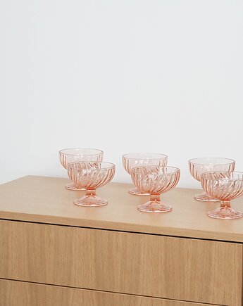 Komplet pucharków do deserów, włoski design, lata 70, produkcja: Włochy, Przetwory design