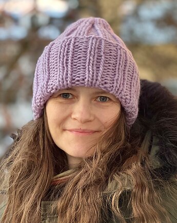 Zimowa czapka Buran  100% wełna z Peru lawendowy szron, Made by Jaga