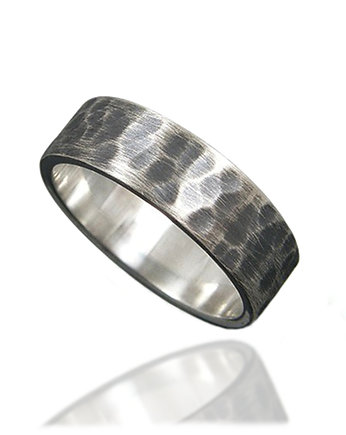 Dalmatyńczyk - młotkowana obrączka, srebro 925, Toros Design