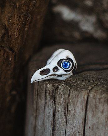 Wisior Czaszka Ptaka - Tyto Alba - Niebieskie oczy, Nest of Bones