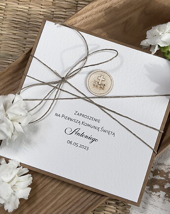 Najpiękniejsze minimalistyczne ręcznie robione zaproszenia na komunię z perso, sorte