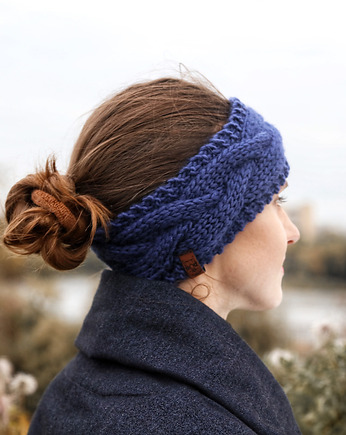 Niebieska wełniana opaska warkoczowa na wiosnę, Holy Alpaca Knit