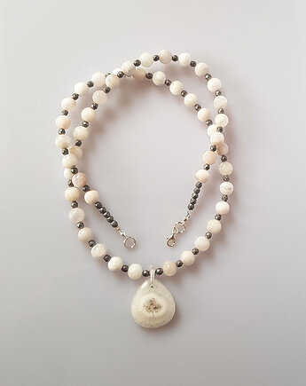 Naszyjnik  z Kwarcem Solarnym i Kamieniem Księżycowym, Mitsu