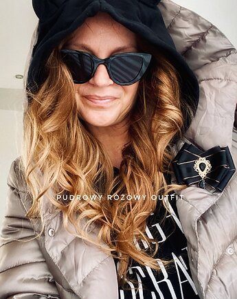 Brosza z czarnym kryształkiem NEW, Pudrowy Różowy