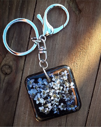 Breloczek z niezapominajkami, Figa handmade accessories