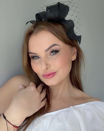 Fascynator  NOEMI CZARNY oraz inne kolory, MONIKA SAXTON LUXURIOUS MILLINERY