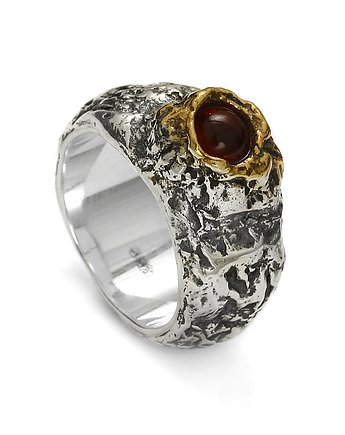 Pierścień Wulkan z bursztynem, Points of View Anna Kamińska Zabiegaj