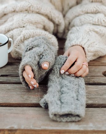 Mitenki z warkoczami LULLABY 100 % alpaka szare, sploteka