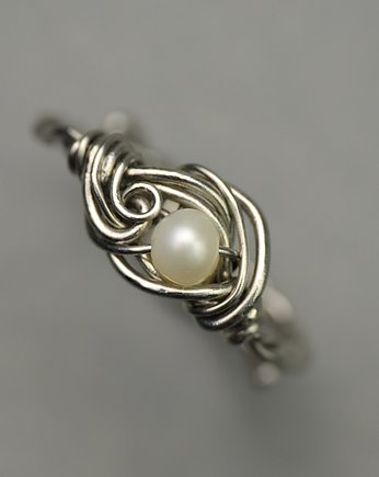 Pierścionek regulowany perła wire wrapping, Agata Rozanska