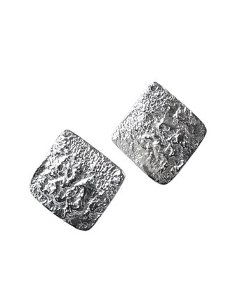 Kolczyki srebrne kwadraty surowe fakturowane, Bellamente