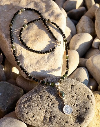 Nastrojowy naszyjnik z turmalinów z zawieszką, srebrny, Studio Gazela