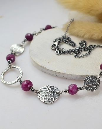 Rubin asymetryczny - srebrny naszyjnik