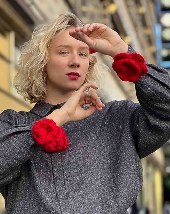 100% MERINO Czerwona RÓŻA SPINKA BROSZKA PIN, PANAPUFA