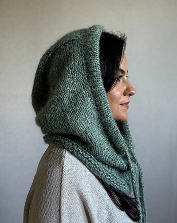 Balaclava miętowa, Zasznurowane