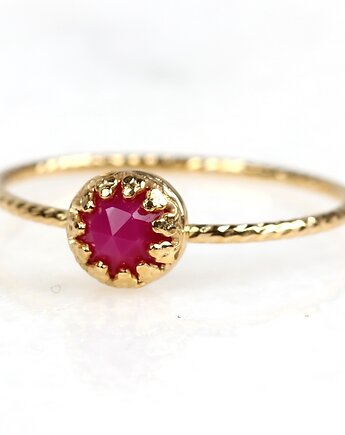 Złoty pierścionek Petite z agatem różowym, OKAZJE - Prezent na 18 urodziny