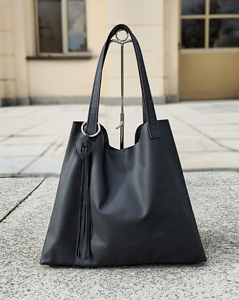 Czarna torebka ze skóry, modeMania