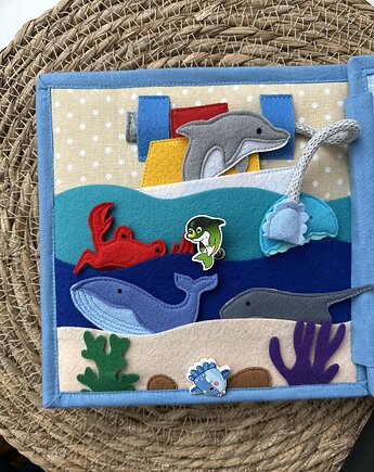 Książeczka sensoryczna, Tuse tworze