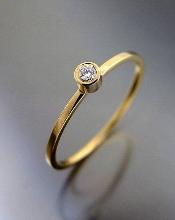 BIZOE - Złoty pierścionek z brylantem 0,04 ct, BIZOE