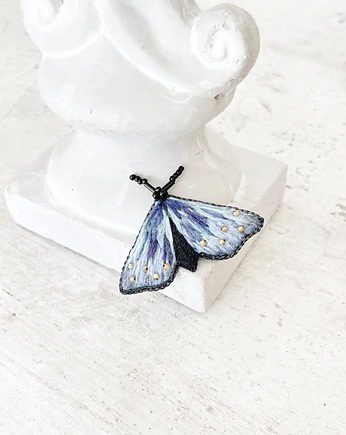 Broszka ĆMA 25 ręcznie haftowana przypinka owady motyle, HAART