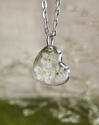 Unikatowe białe niezapominajki wisiorek zawieszka kwiaty serce serduszko, zkwiatem