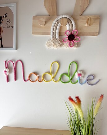 Personalizowany napis z imieniem dla dziewczynki z kwiatuszkami ( 6 liter ), Ren Art gifts