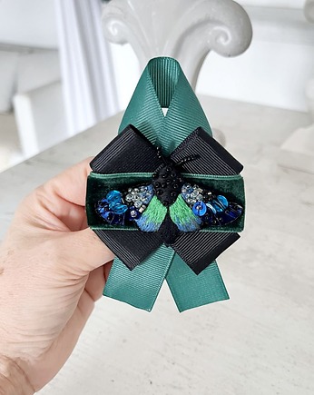 Broszka ART ĆMA 2 ręcznie haftowana przypinka owady koraliki, HAART