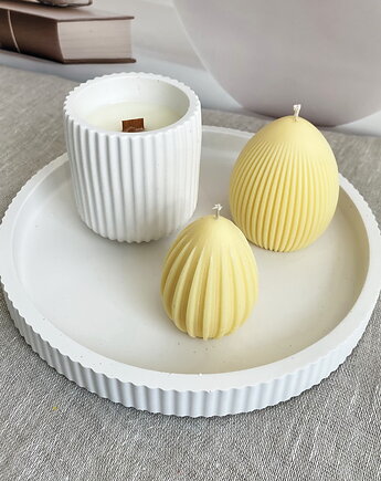 Zestaw Wielkanocny- żółte świece stołowe świeca zapachowa + taca z gipsu, Coccola JEWELLERY