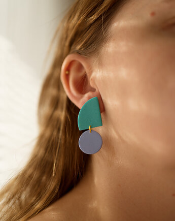 Wiszące asymetryczne sztyfty, Dwie Gliny